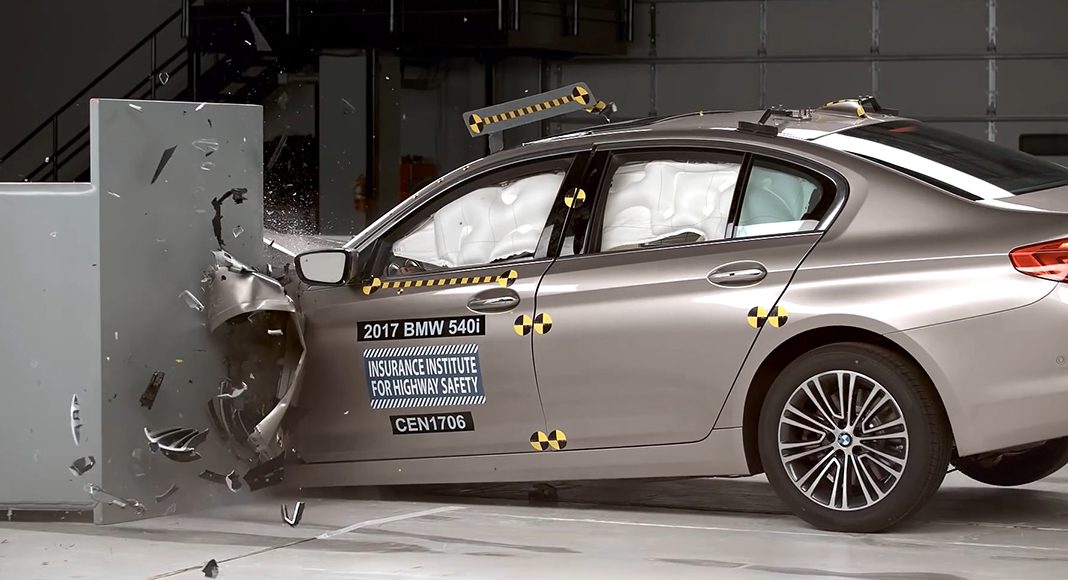 BMW 5 series awarded top IIHS rating