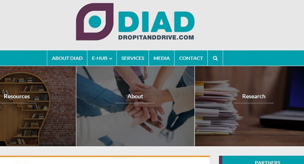 A new web-based distracted driving “E-hub” has been launched by the Canadian Coalition on Distracted Driving (CCDD). A new web-based distracted driving “E-hub” has been launched by the Canadian Coalition on Distracted Driving (CCDD).