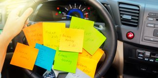 In this second article of the Seven Stages of Distraction Denial series, eDriving’s award-winning Brain Scientist Advisor Paul Atchley Ph.D. uncovers the myths about multitasking to help managers and drivers understand the real impacts of distracted driving.