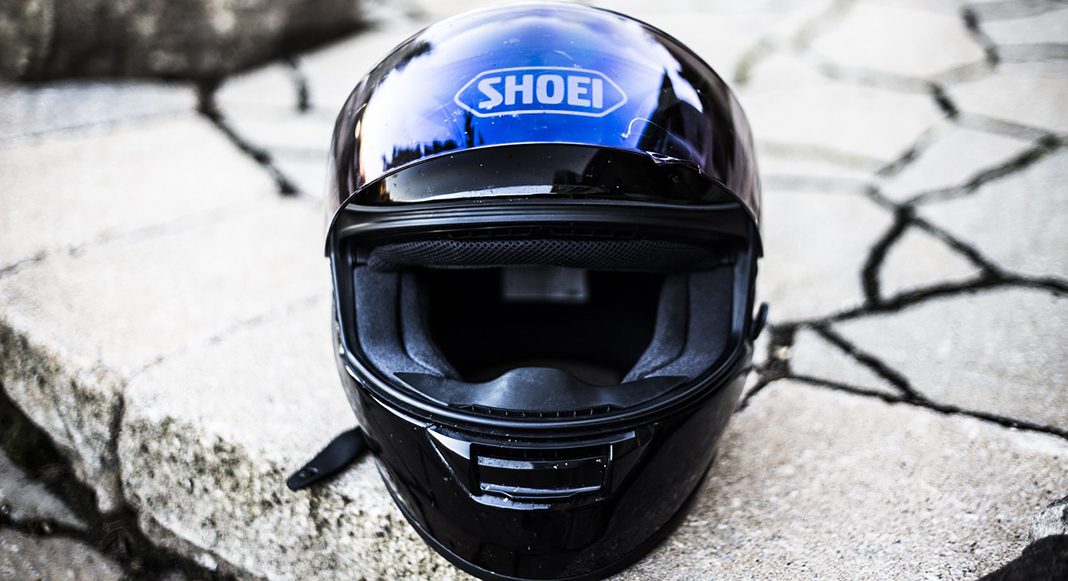 The SHARP website helps riders to choose a safe motorcycle helmet