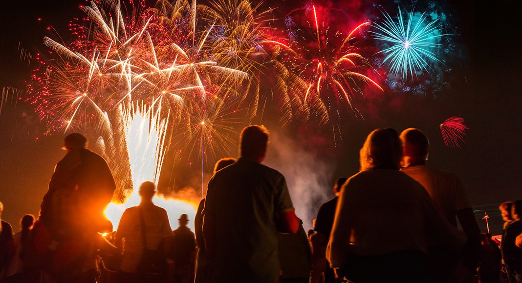 Remember remember the fifth of November! And also remember remember these quick safety tips for keeping yourself and your loved ones safe while traveling this Bonfire Night. Bonfire Night safe driving tips