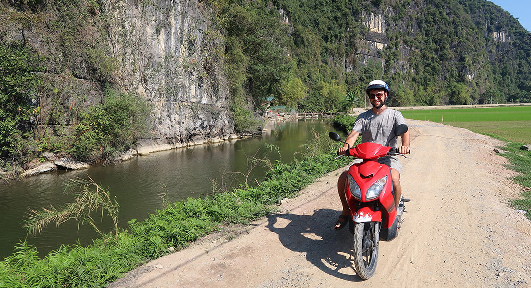 The AIP Foundation’s policy and program advisor, Louise Goldman, made a presentation focused on the publication Head First: A Case Study of Vietnam’s Motorcycle Helmet Campaign, a collaborative project between the AIP Foundation and the FIA Foundation