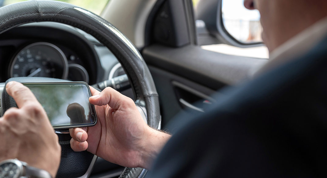 Transport Committee investigates impact of mobile phones on road safety