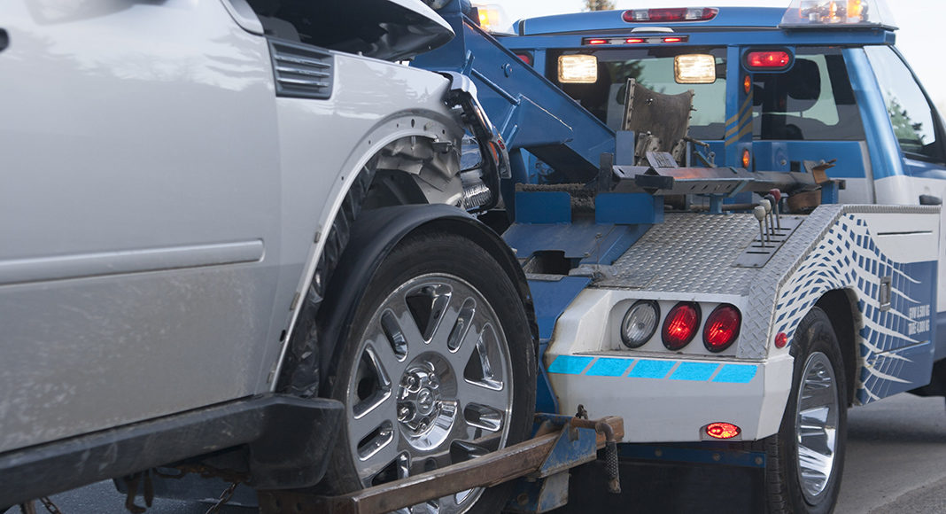 The RACT is calling for tow truck drivers and roadside assist workers to be included in new legislation aimed at improving the safety of emergency workers at road crashes. The Tasmanian State Governmentâs proposed âSlow Down Move Overâ legislation â set to be introduced this year â will mean drivers must travel at no more than 40km/h when driving in the same direction as stationary emergency response vehicles with flashing lights.