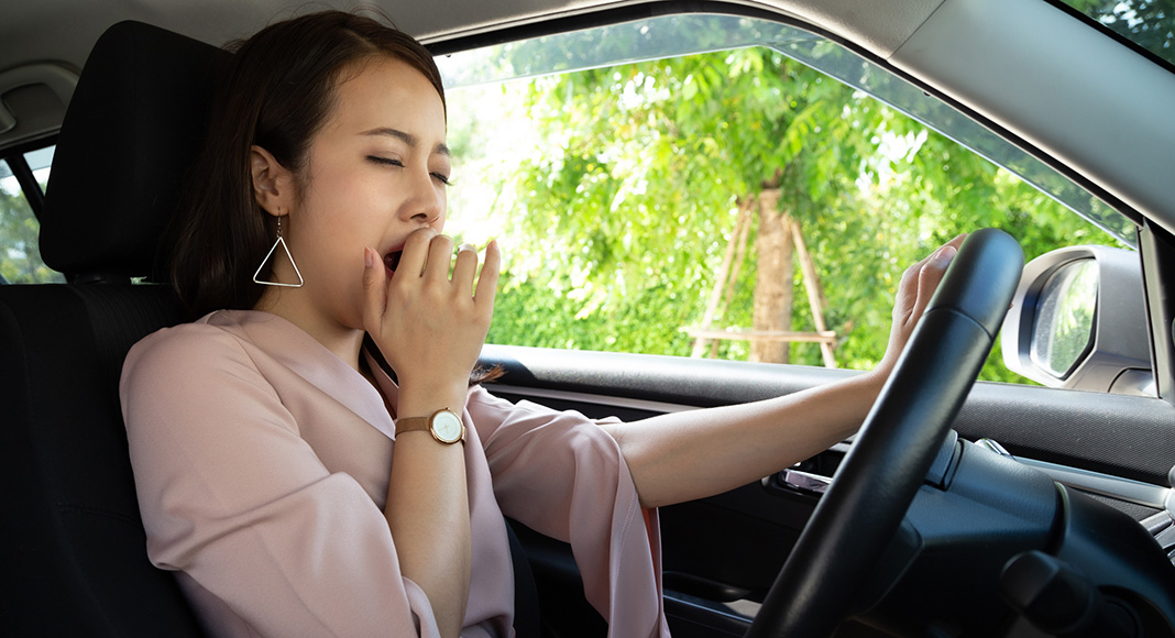 The Florida Department of Highway Safety and Motor Vehicles (FLHSMV) is leading a Drowsy Driving Prevention Week campaign to remind drivers about the importance of getting adequate rest before getting behind the wheel, taking breaks to remain alert, and never driving drowsy. FLHSMV is partnering with the Florida Department of Transportation, Florida Sheriffs Association, Florida Police Chiefs Association, Florida Trucking Association, and AAA – The Auto Club Group to recognize September 1-7, 2020, as Drowsy Driving Prevention Week.