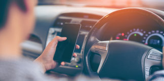 The Institute for Road Safety Research (SWOV) study looked at how the ban on smartphone use among drivers and cyclists is enforced in the Netherlands and other European countries.