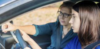 The study from the Insurance Institute for Highway Safety (IIHS) reveals that, despite vehicle technology having the potential to improve safety, parents have mixed opinions about how to introduce such technologies to their teenagers.