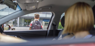 Minister for Transport and Roads, Andrew Constance, has reminded motorists that the 40 kph school zones are now back in force with children back for the new school year.